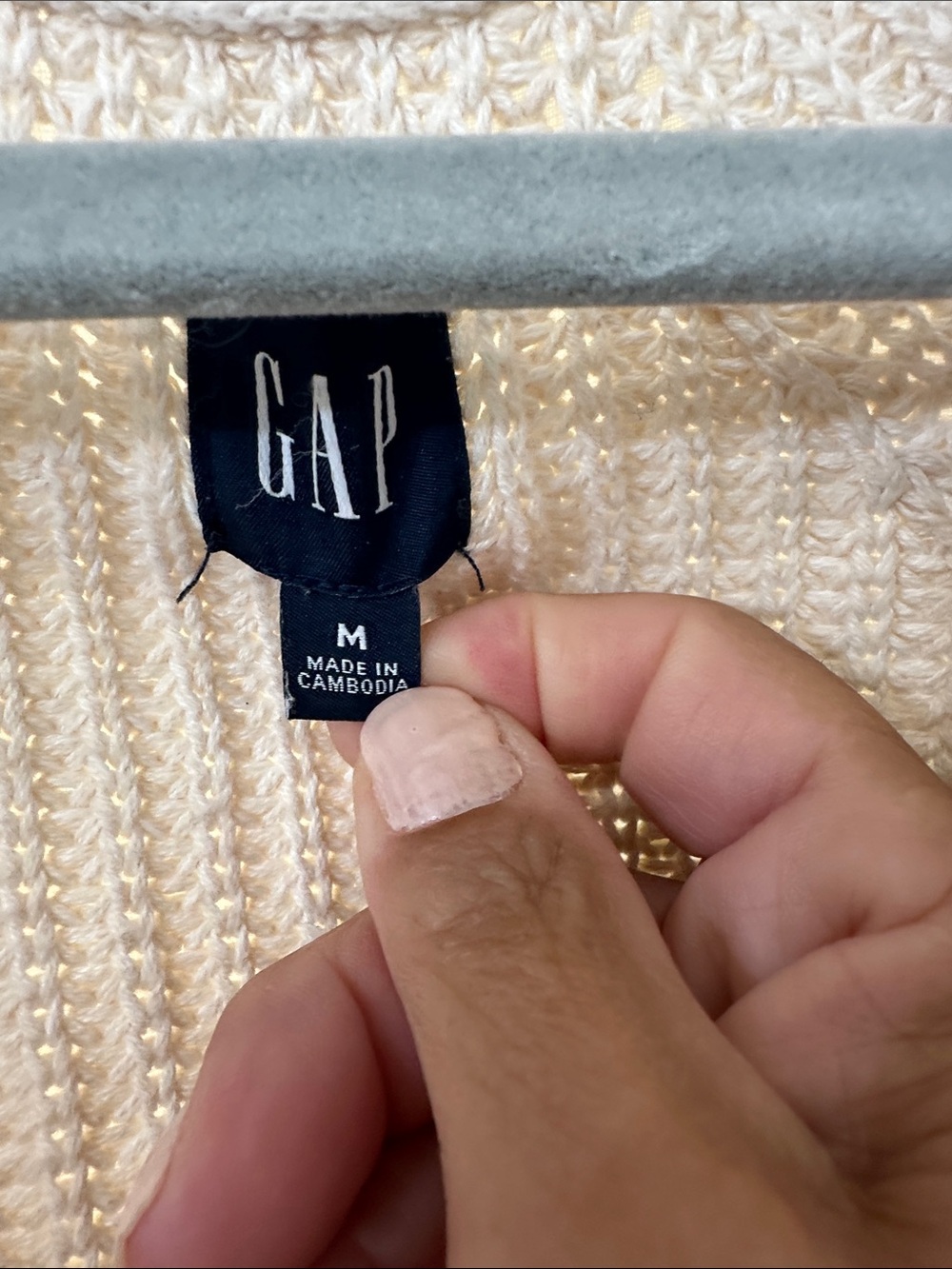 GAP Neutral Cream Button-Front Chunky Knit Cotton Cardigan - Picture 2 of 4